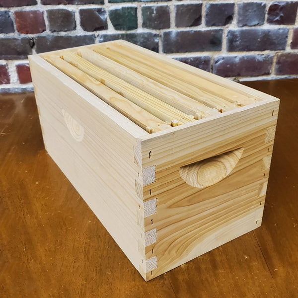 5-Frame Complete, Deep 9 5/8-inch Box with Frames and Foundation