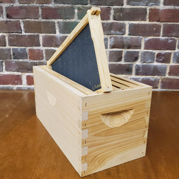 5-Frame Nucleus Hive Kit - Deep