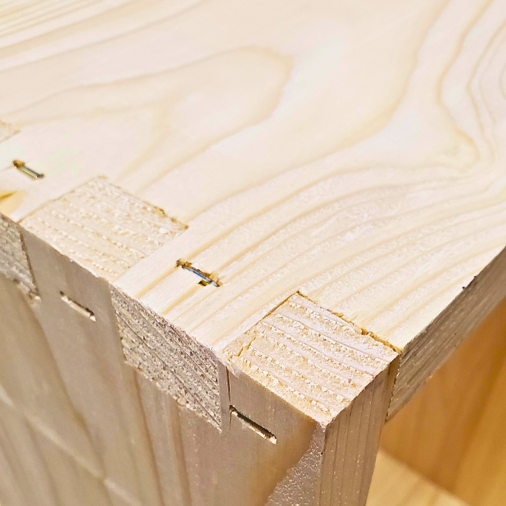 5-Frame Cypress Medium 6 5/8-inch Super Box