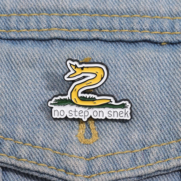 Cute Snake Enamel Pins - No Step On Snek Brooches Lapel Badges Cartoon Animal Jewelry Gift