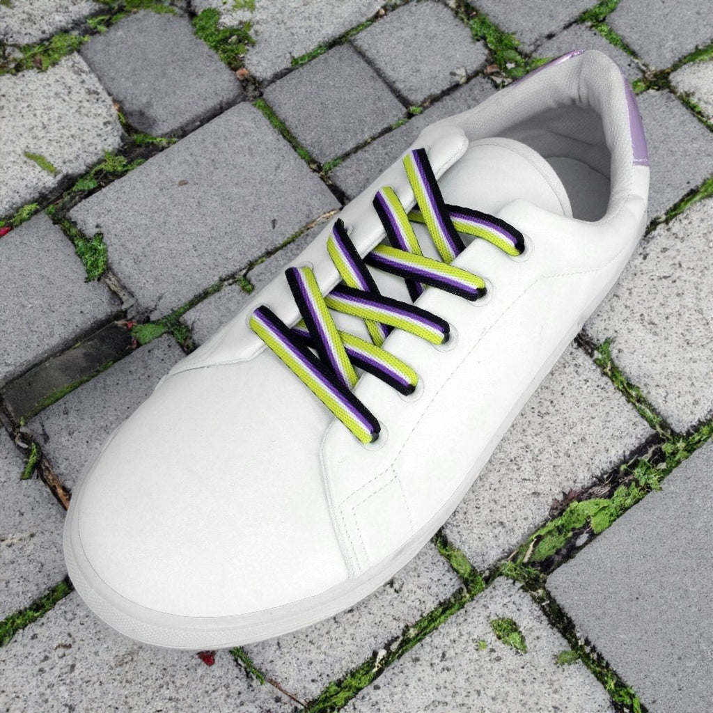 Nonbinary Flag Striped Shoelaces by Fundraising For A Cause