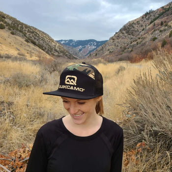QuikCamo 7 Panel Trucker Hat (Snapback OSFM)