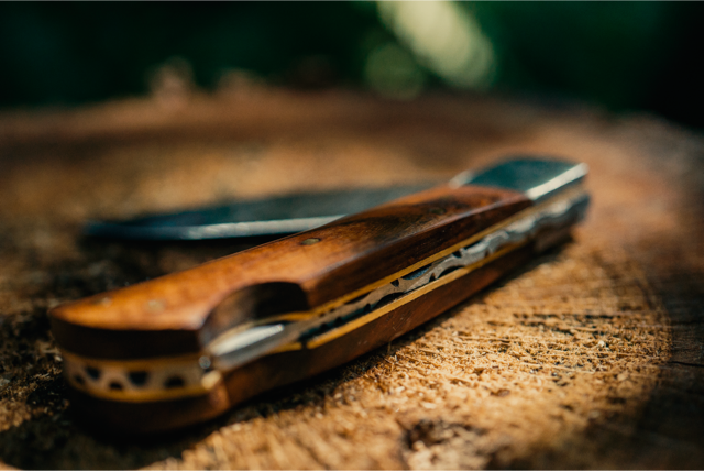 Damascus Walnut Pocket Knife VG 106 by Vintage Gentlemen - Proud Libertarian - Vintage Gentlemen